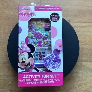 Disney Minnie Polka Dot Activity Set - Pink and Purple